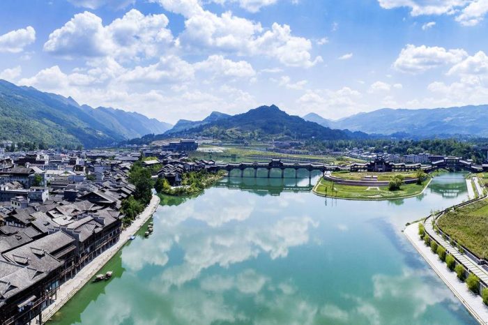 9D7N Glamour Hunan + Chongqing (CZQ9)